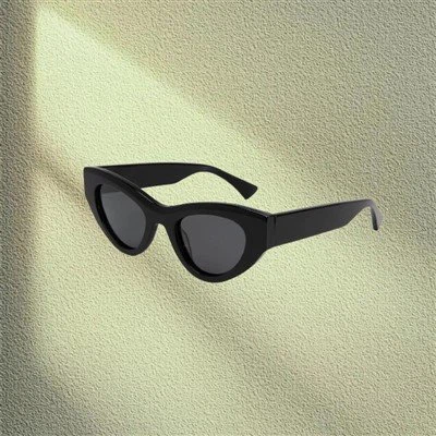 Cermin Mata Hitam Mata Kucing untuk Wanita